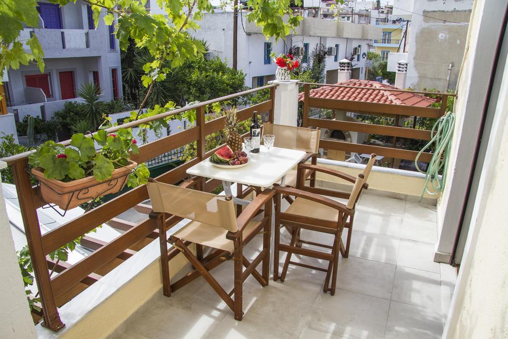Zorbas Hotel & Apartments Agia Pelagia (Crete) Exterior photo